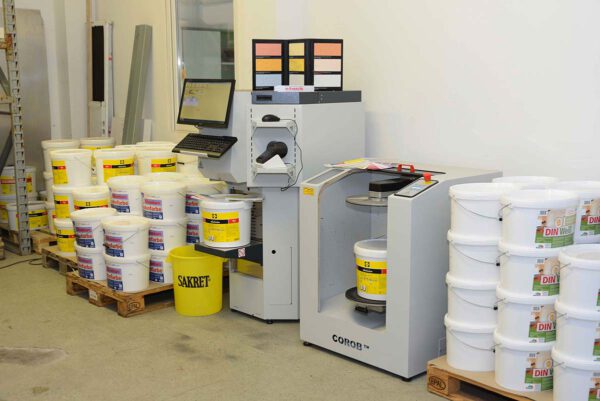 Stock_Farbmischanlage_1200